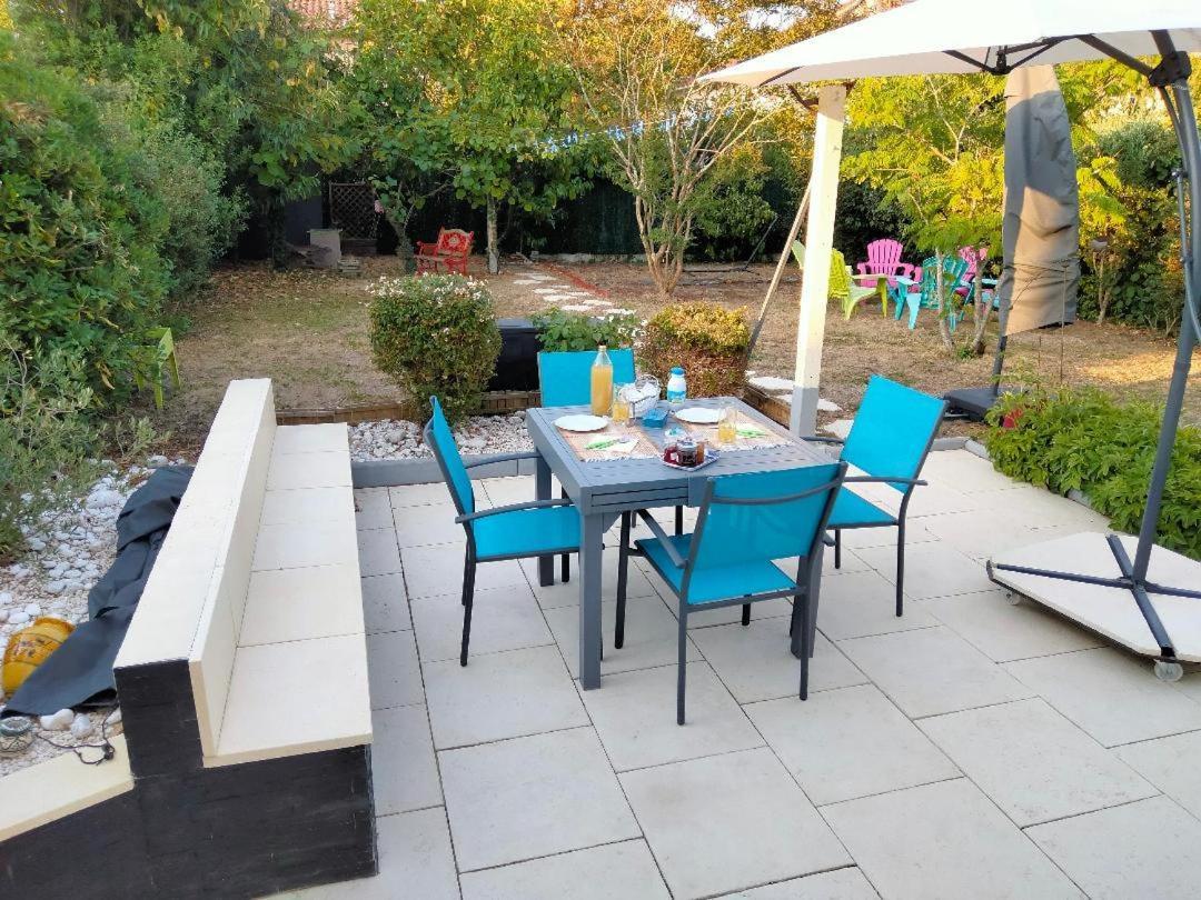 Chez Papinette, Proche Gare Et Centre, Pdj Compris Apartment Niort Exterior photo